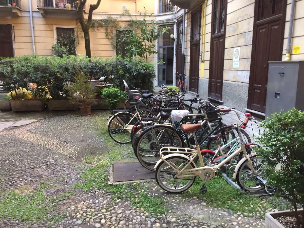Guest house Aparthotel San Gregorio 45 Milan